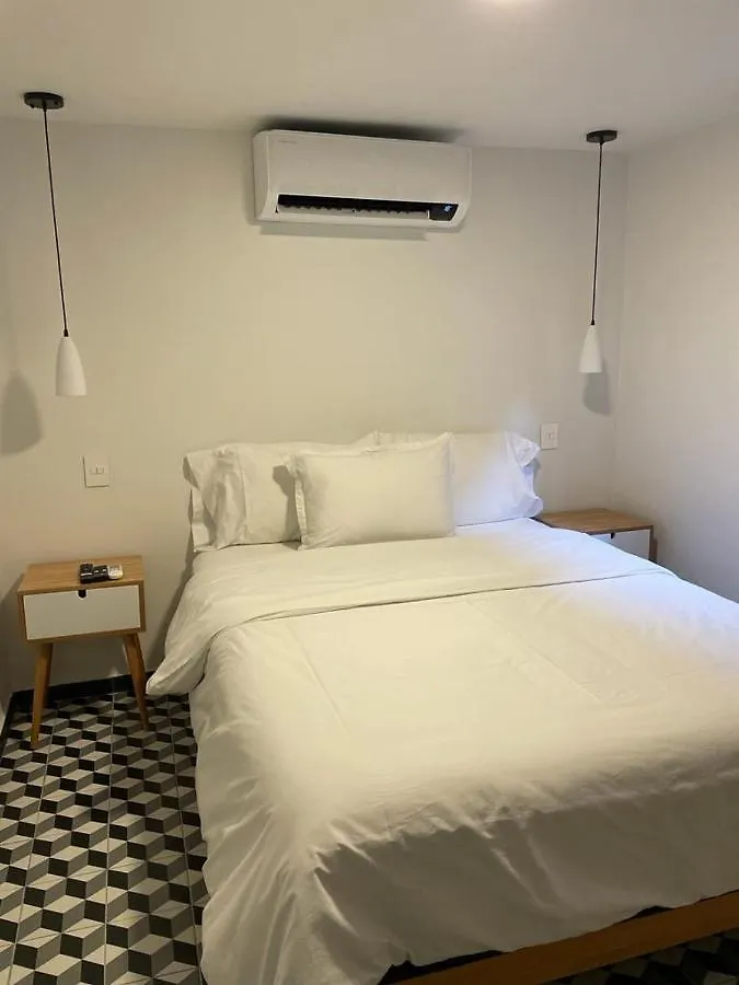 Casa Miel - Departamentos Con Ac En Colonia Americana Guadalajara 0*,